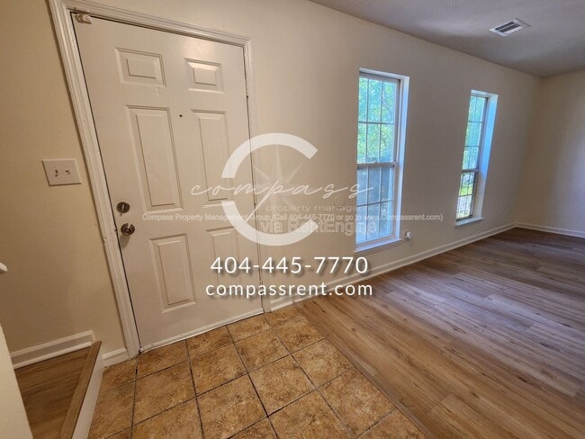 Foto del edificio - 5047 Chadwick Ct