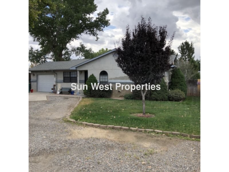 Fully landscaped House for Rent in Aztec, NM