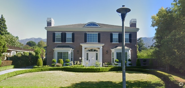 Building Photo - 1117 Encanto Dr