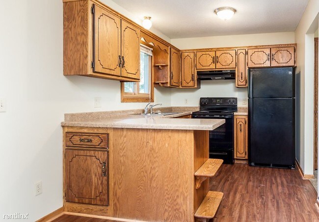 Foto del edificio - 4 br, 2 bath House - 11983 Winnetka Avenue N