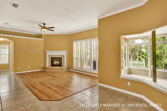 Building Photo - 2230 Wide Reach Dr