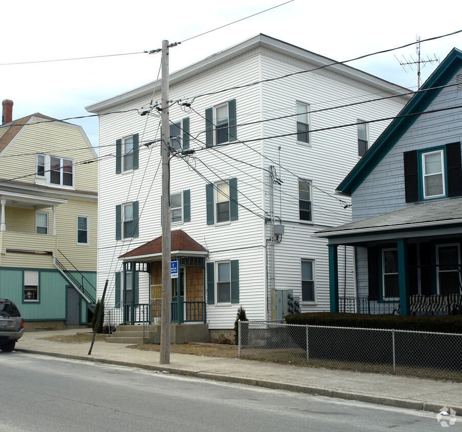 Building Photo - 289 Cottage St