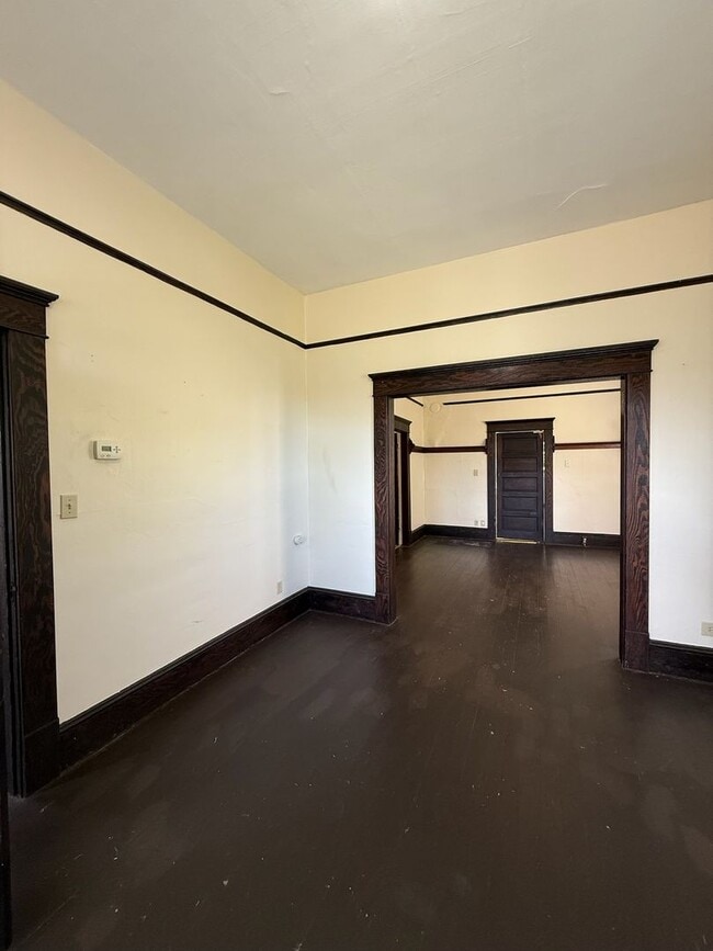 Building Photo - 2118 Ellis St
