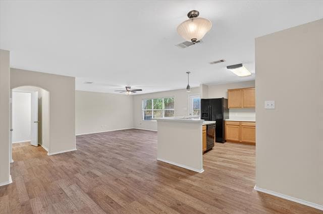 Building Photo - 7401 Cowhand Ct