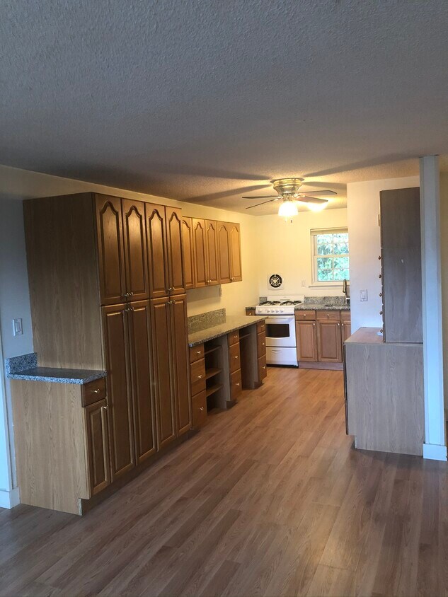 71 Sigwin Dr Unit 71, Wallingford, CT 06492 Condo for Rent in Wallingford, CT