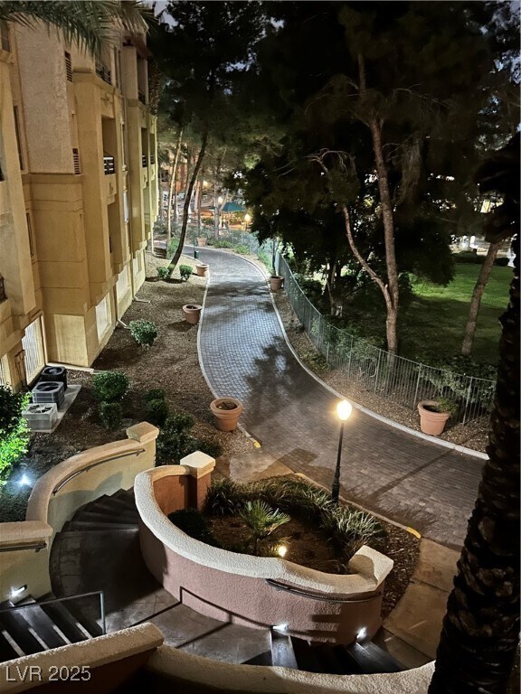 Foto principal - 230 E Flamingo Rd