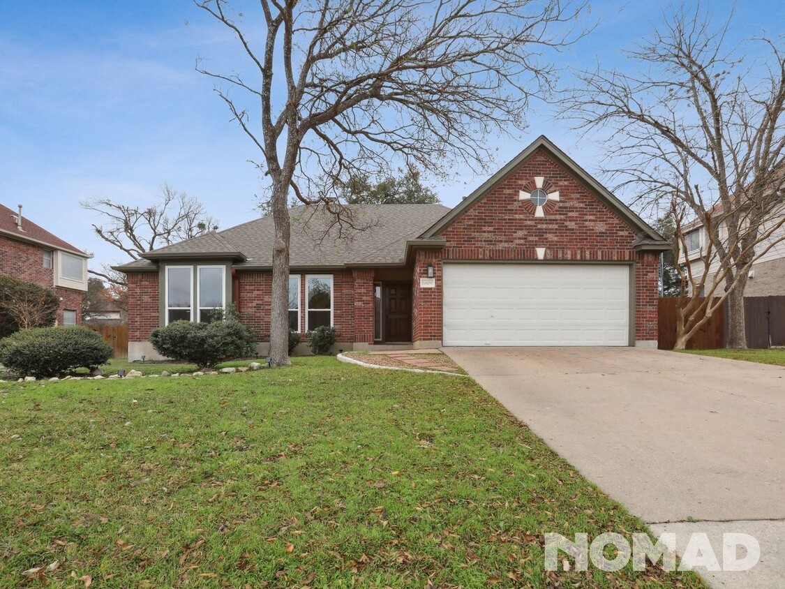 Primary Photo - Breezy 3 Bedroom Single Family Home in Austin