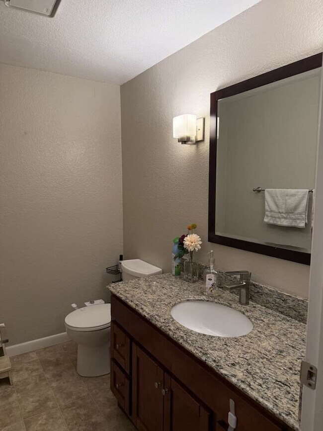 Foto del edificio - 67 Exeter Ln