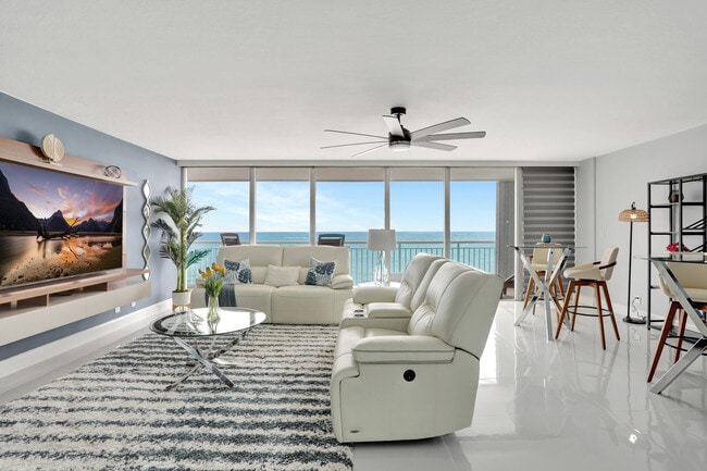 Building Photo - 1390 S Ocean Blvd