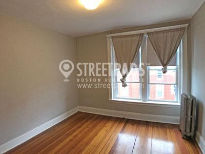 Foto del edificio - 3 bedroom in Boston MA 02135
