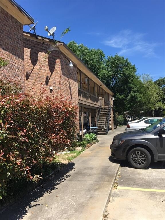 741 James St, Tomball, TX 77375 Townhome Rentals in Tomball TX