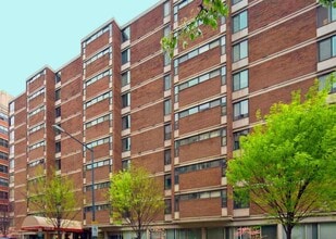 Building Photo - 1420 N St NW