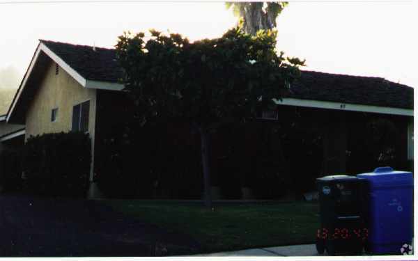 Foto del edificio - 95 N Calle Vista