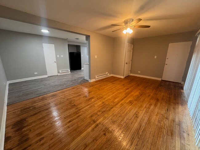 Foto del edificio - 3115-3125 W 79th St