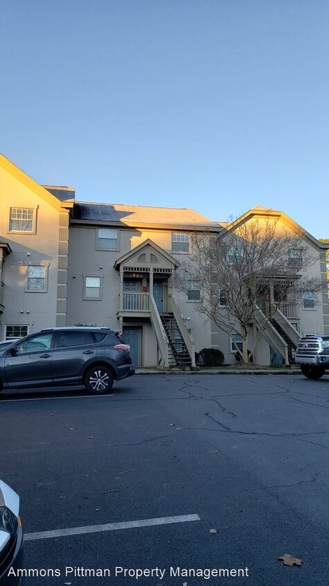 Primary Photo - 2 br, 2.5 bath House - 2506 Avent Ferry Rd