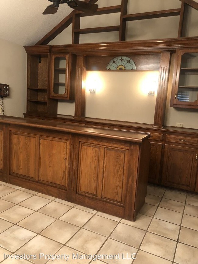 Foto del edificio - 3 br, 2.5 bath House - 1916 Riverside