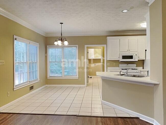 Building Photo - 2620 Loch Way
