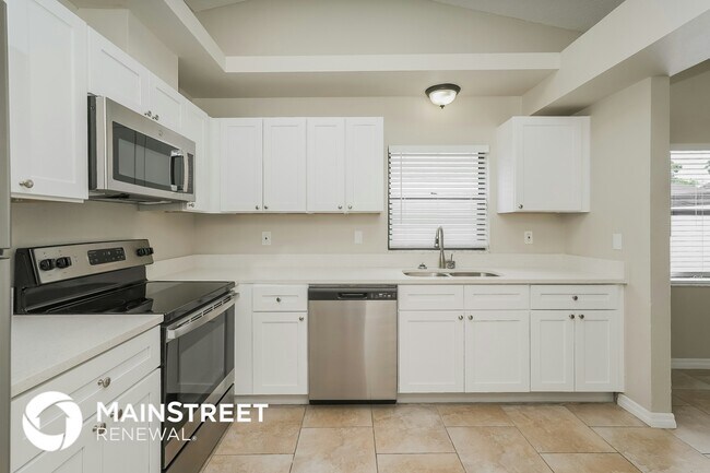 Building Photo - 12907 Tikiwood Ct