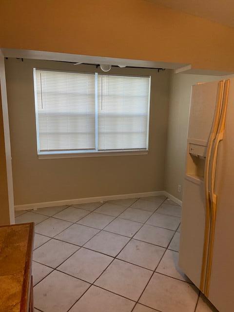 Foto del edificio - 702 NW 8th Ct