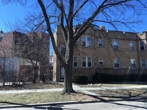 Building Photo - 3730 N Christiana Ave