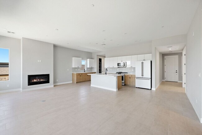 Foto del edificio - 1338 Rockwood Dr