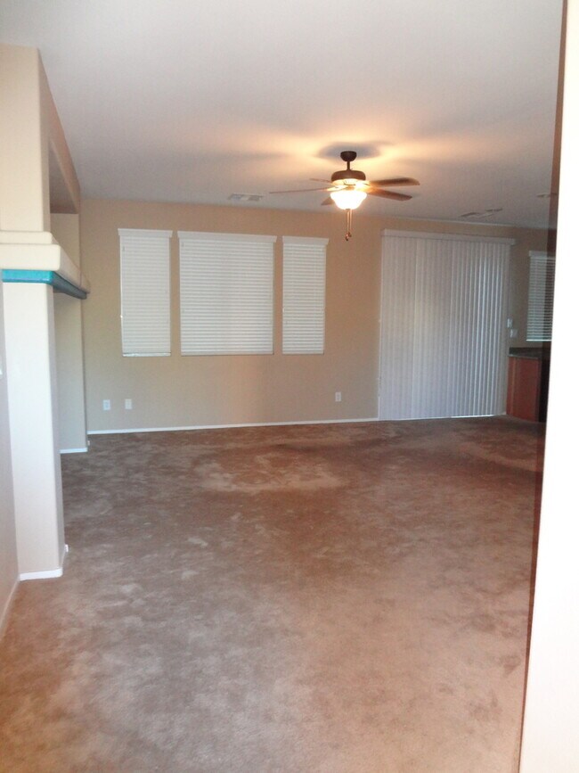 Building Photo - BEAUTIFUL 2,022 SQ. FT. HOME HAS 4 BEDROOM...