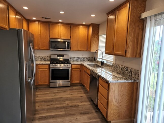 Building Photo - Great 3 Bedroom 2 Bath Home located in Smartsville