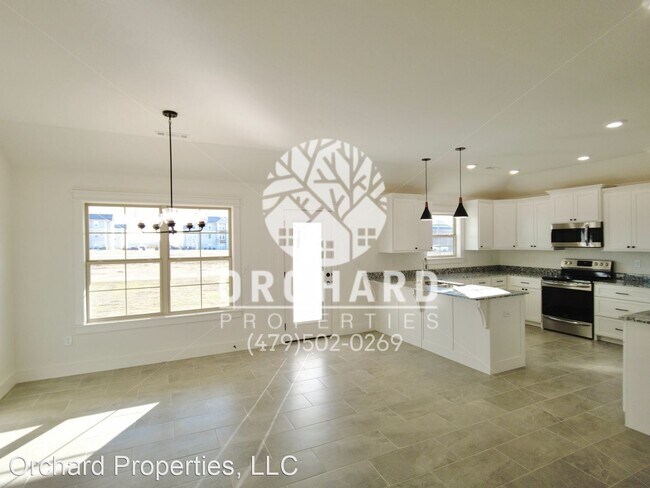 Foto del edificio - 3 br, 2 bath House - 1908 E. Hudson Drive