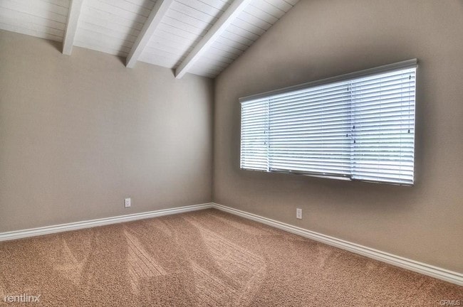 Building Photo - 3 br, 2 bath House - 2220 Fiesta