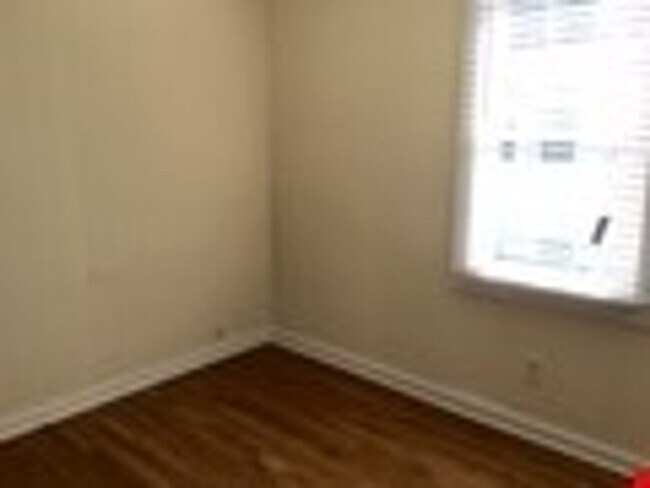 Foto del edificio - 410 Marsh St
