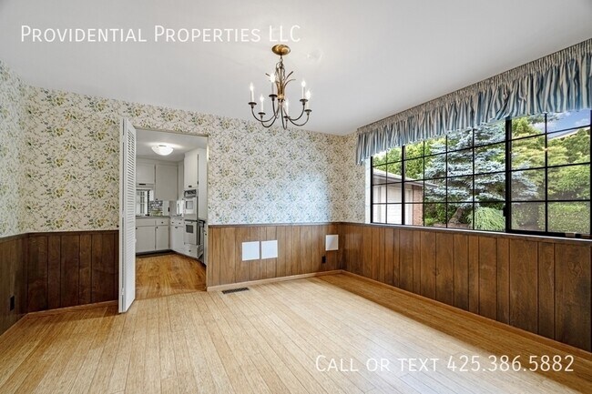 Foto del edificio - 9530 NE 30th St