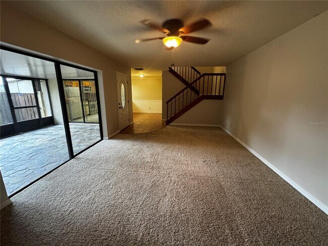 Building Photo - 2902 Ash Dr