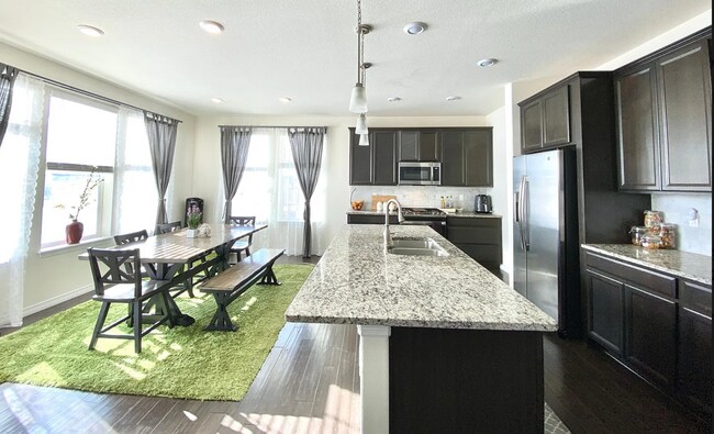 Building Photo - 16188 Red Bud Lp