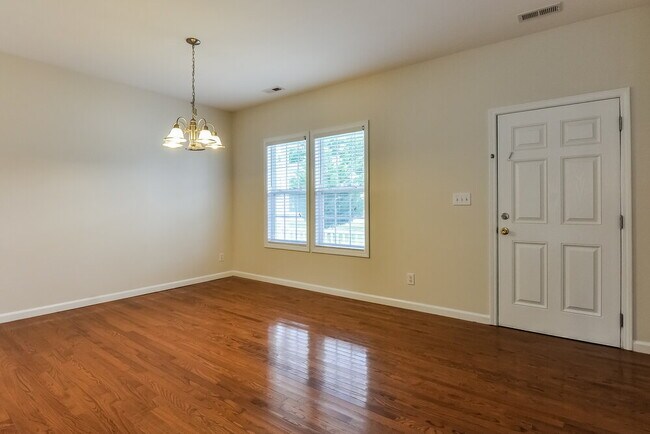 Foto del edificio - 407 Morganite Ct