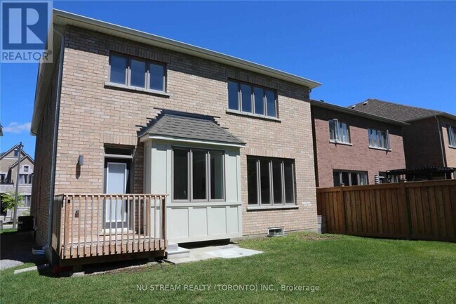 Building Photo - 5 Red Rose Ln