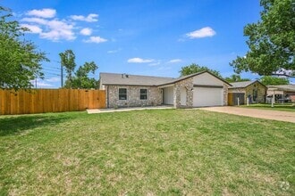 Building Photo - 1606 Normeadows Cir