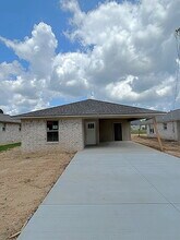 Building Photo - 1855 Stallings Rd