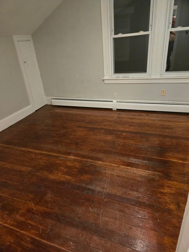 Foto del edificio - 637 Post Rd