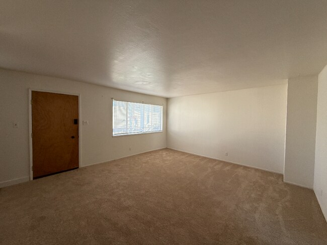 Photo - 1515 Harmon St Apartment