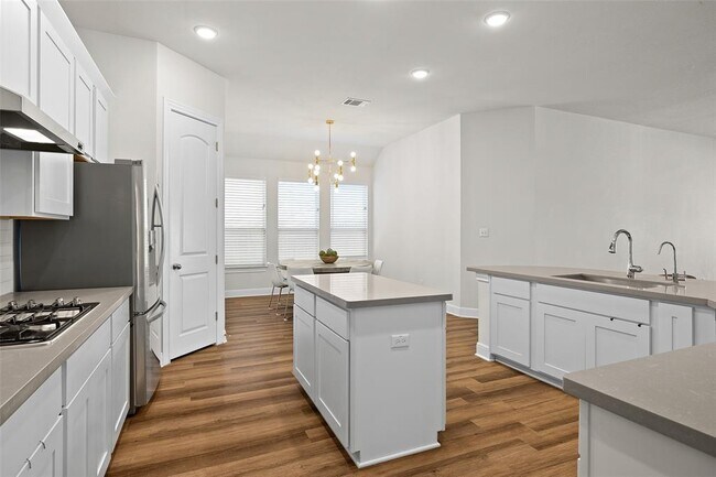 Building Photo - 124 Adina Dr