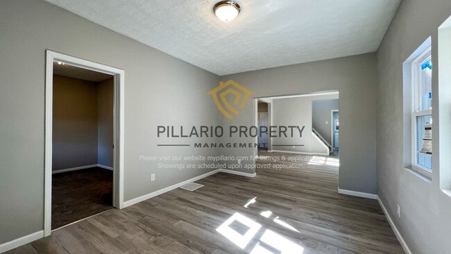 Building Photo - Newly Renovated, 3 Bedroom, 1 Bathroom Hom...