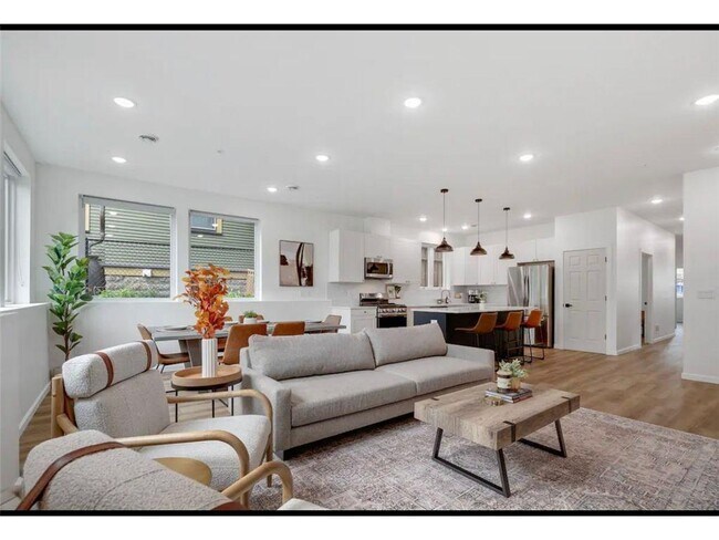 Foto del edificio - 3310 Lyndale Ave S