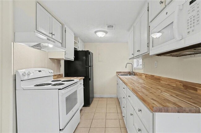 Building Photo - 1150 Rankin St