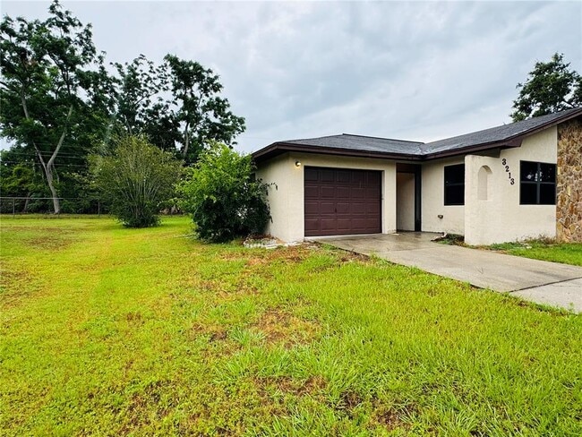 Building Photo - 3213 Julia Ct
