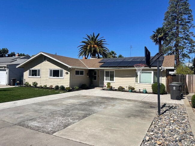 Building Photo - 1969 W Mendocino Ave