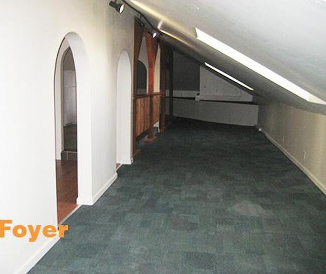 Foto del edificio - 2906 Alms Pl