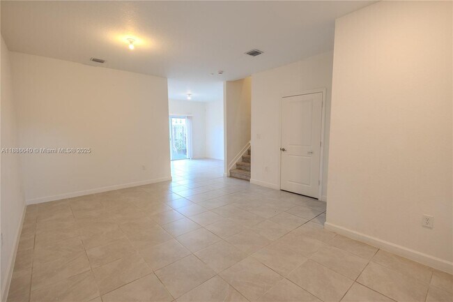 Foto del edificio - 12581 NW 23rd Pl