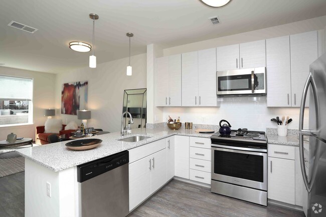 1HAB, 1BA - 650 ft² - The Corcoran - Studio 3807