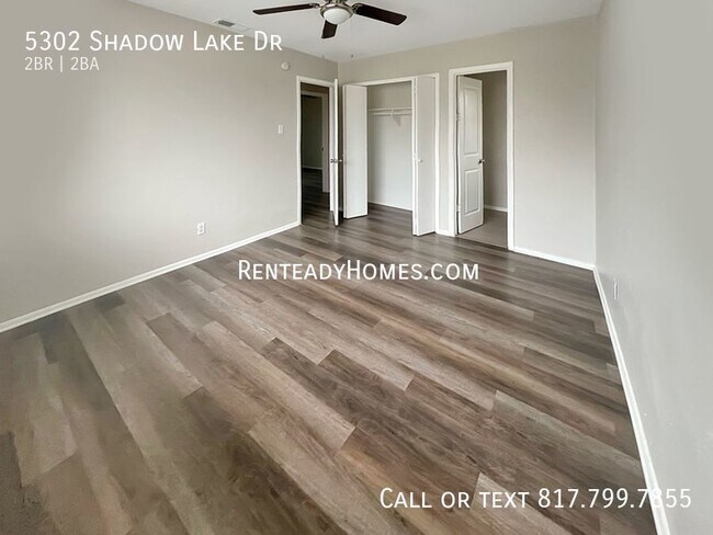 Foto del edificio - 5302 Shadow Lake Dr