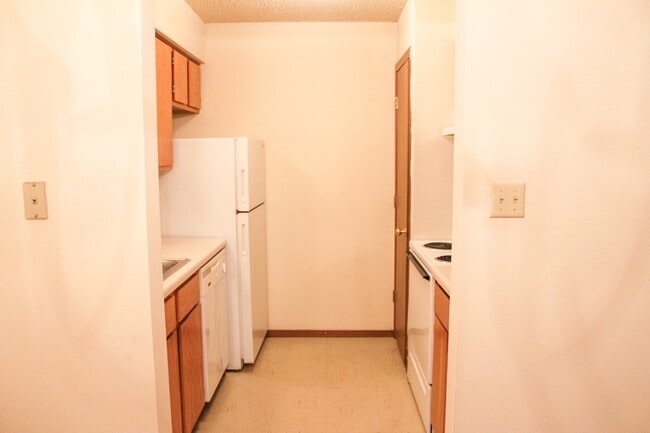 Interior Photo - Forest Oaks Apartments